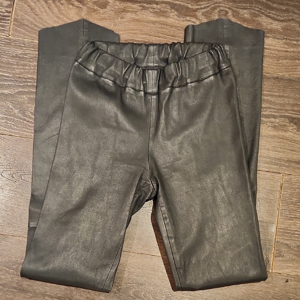 ❤️ CARINA NEW YORK LAMBS LEATHER STEP HEM LEGGINGS, SMALL - Picture 2 of 11